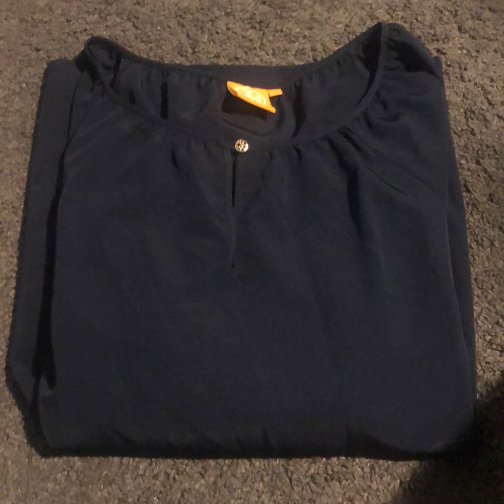 Blouse - Picture 2 of 3